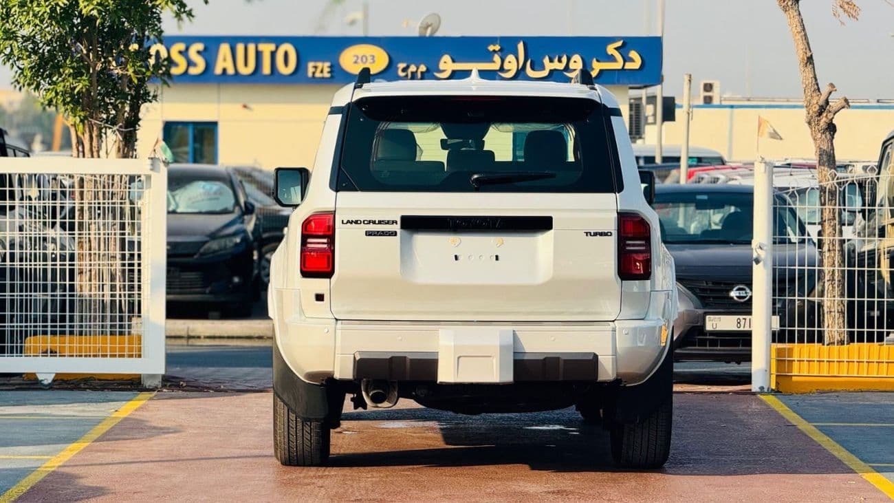 2026 Toyota Prado LUXURY V SPL thumbnail 4