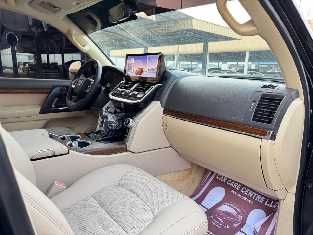 2019 Toyota Land Cruiser Vxr thumbnail 8