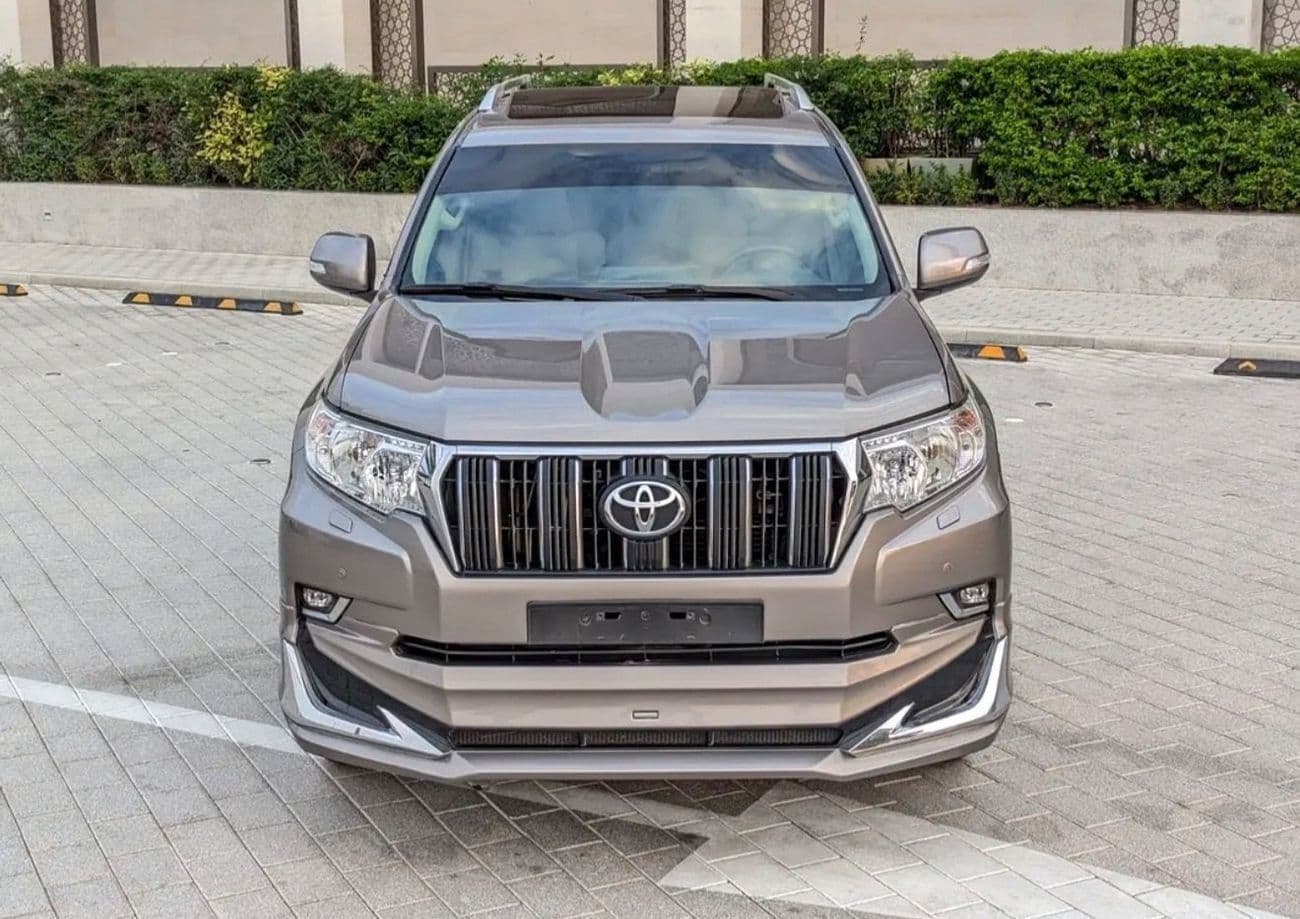 2023 Toyota Prado TX L thumbnail 8