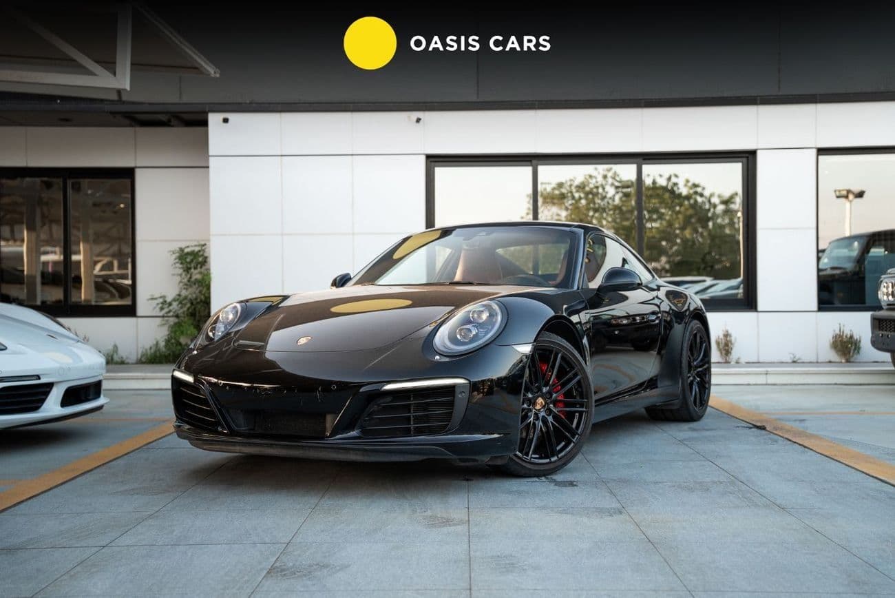 2019 Porsche 911 CARRERA