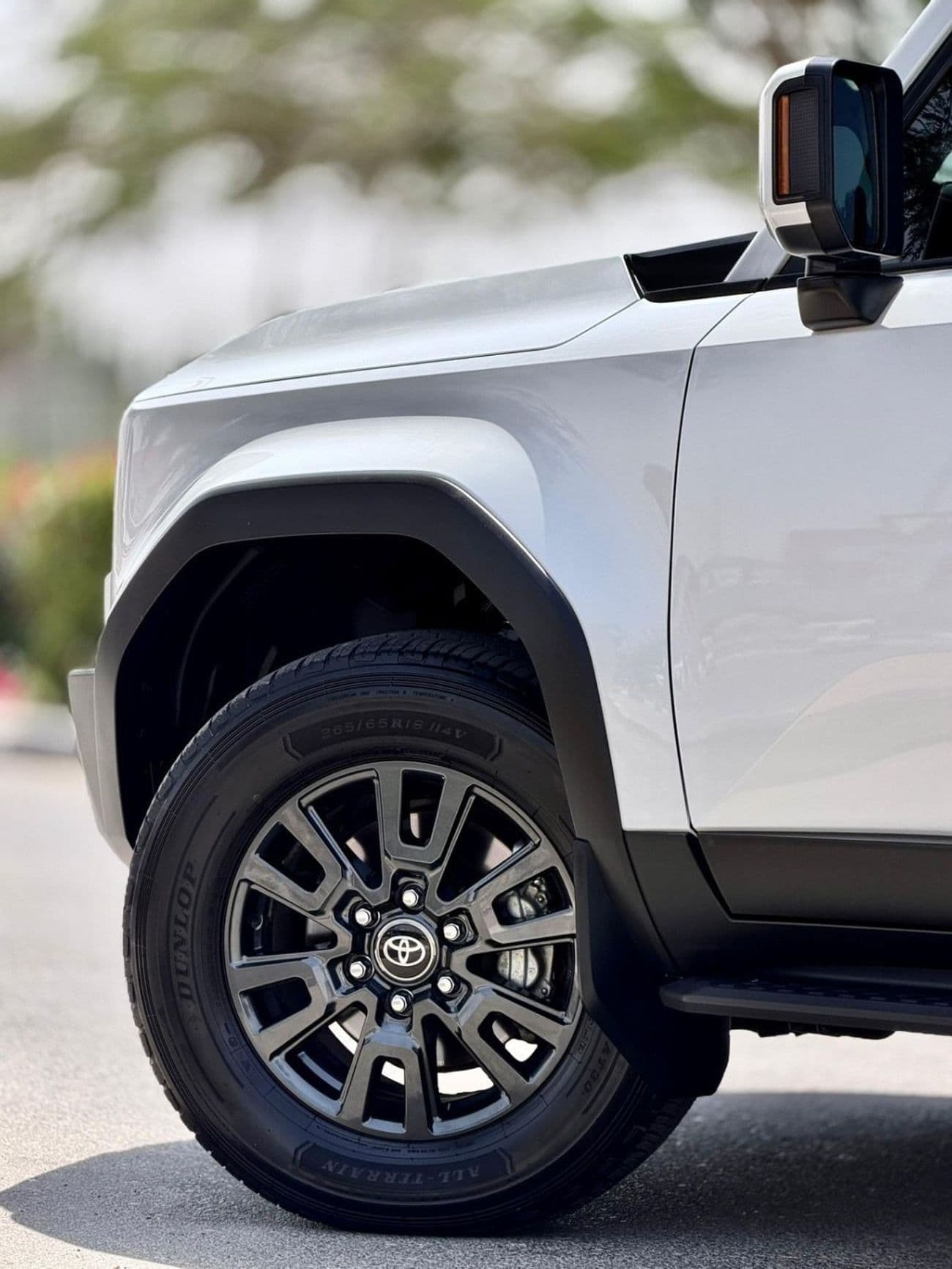 2025 Toyota Prado ADVENTURE thumbnail 5
