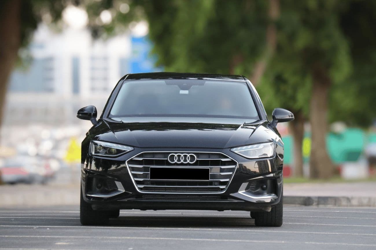 2022 Audi A4 35 TFSI S LINE thumbnail 2