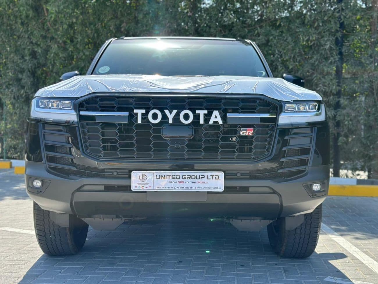 2026 Toyota Land Cruiser thumbnail 3