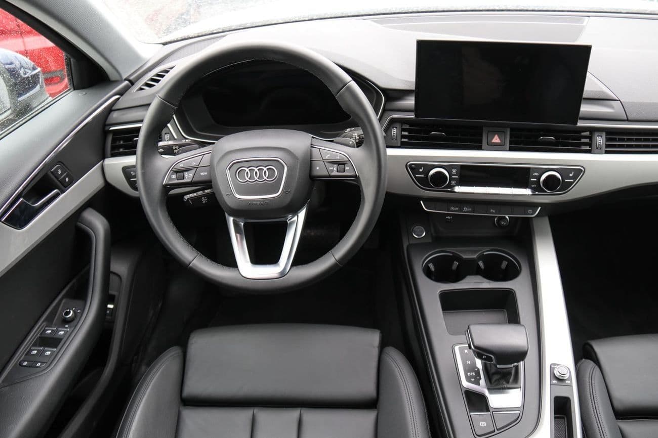 2022 Audi A4 35 TFSI S LINE thumbnail 7