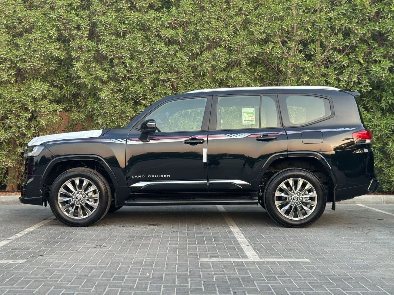 2026 Toyota Land Cruiser GXR thumbnail 6