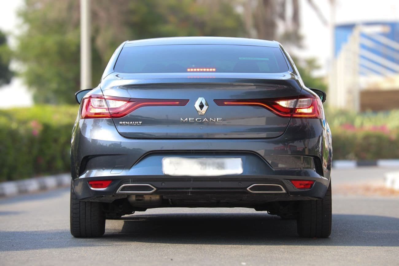 2023 Renault Megane SE thumbnail 4