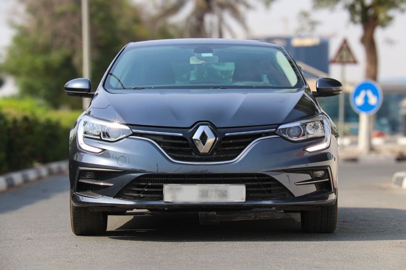 2023 Renault Megane SE thumbnail 2