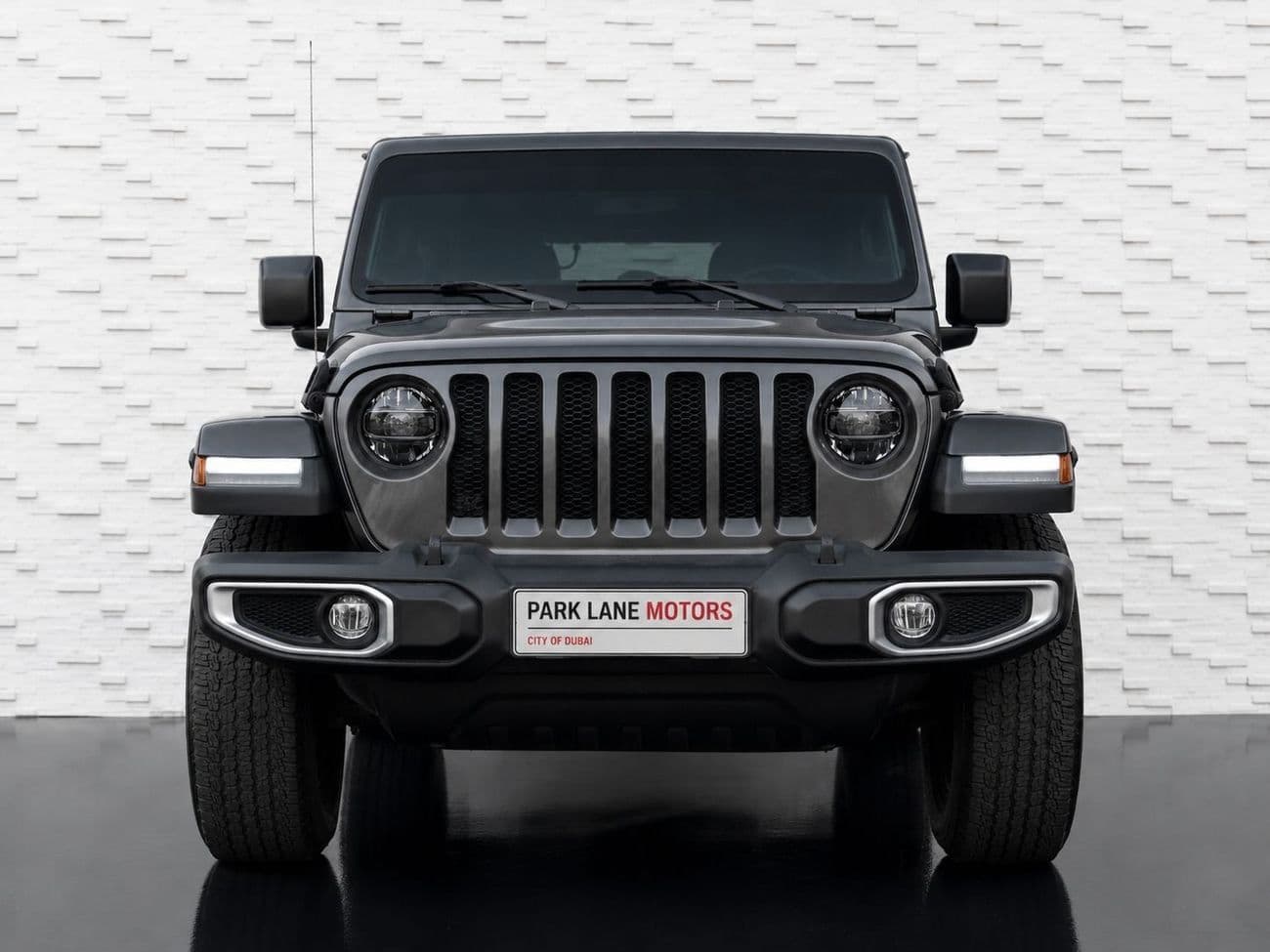 2022 Jeep Wrangler SAHARA thumbnail 2