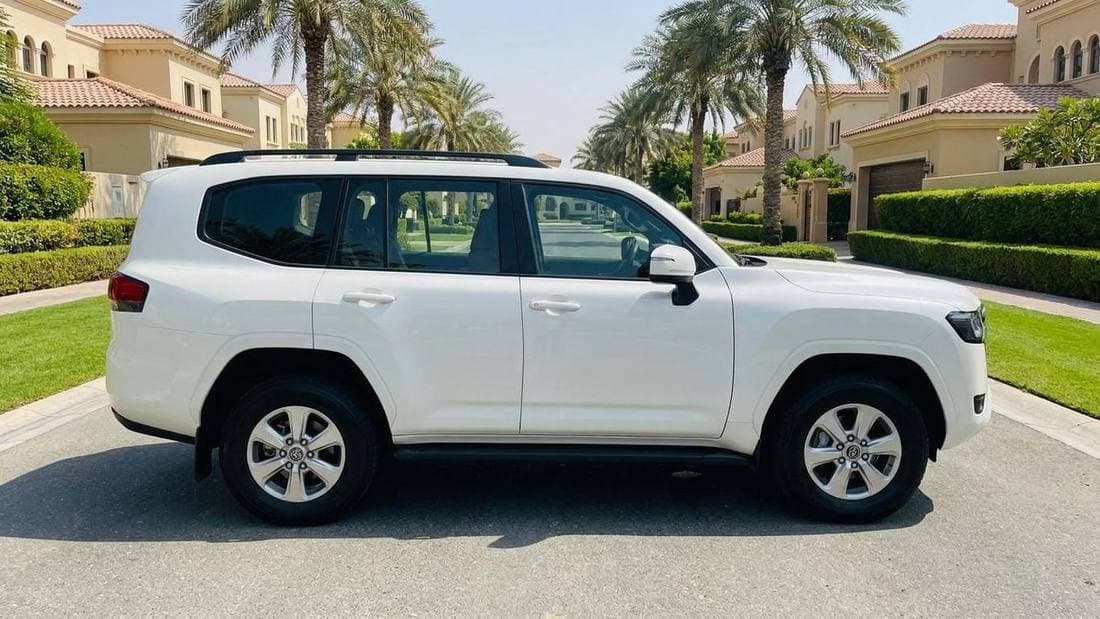 2024 Toyota Land Cruiser EXR thumbnail 3
