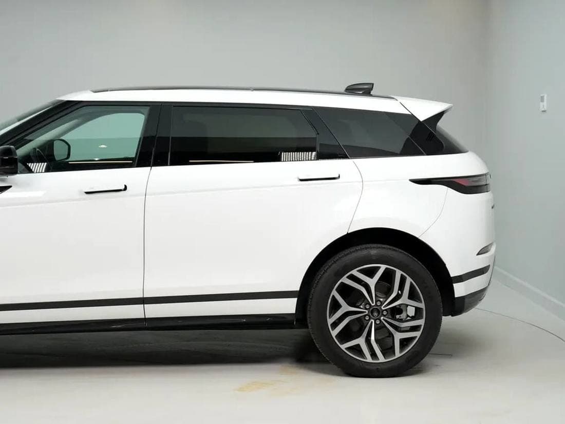 2024 Land Rover Range Rover Evoque DYNAMIC SE P250 thumbnail 4