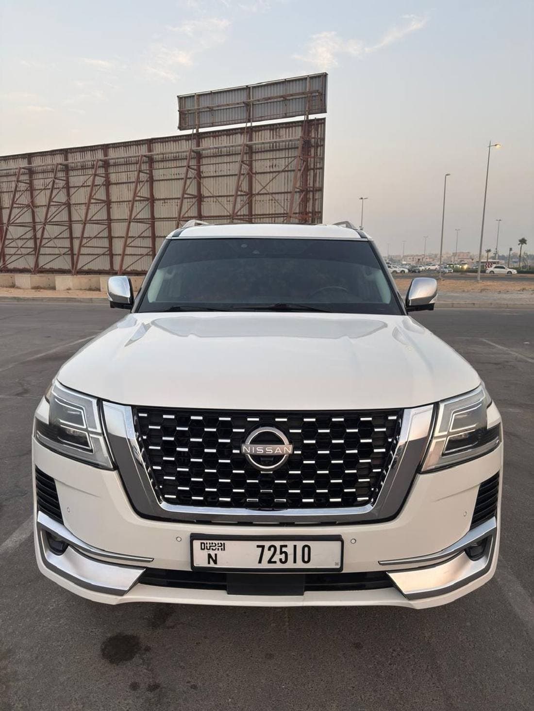 2021 Nissan Patrol LE PLATINUM CITY thumbnail 3
