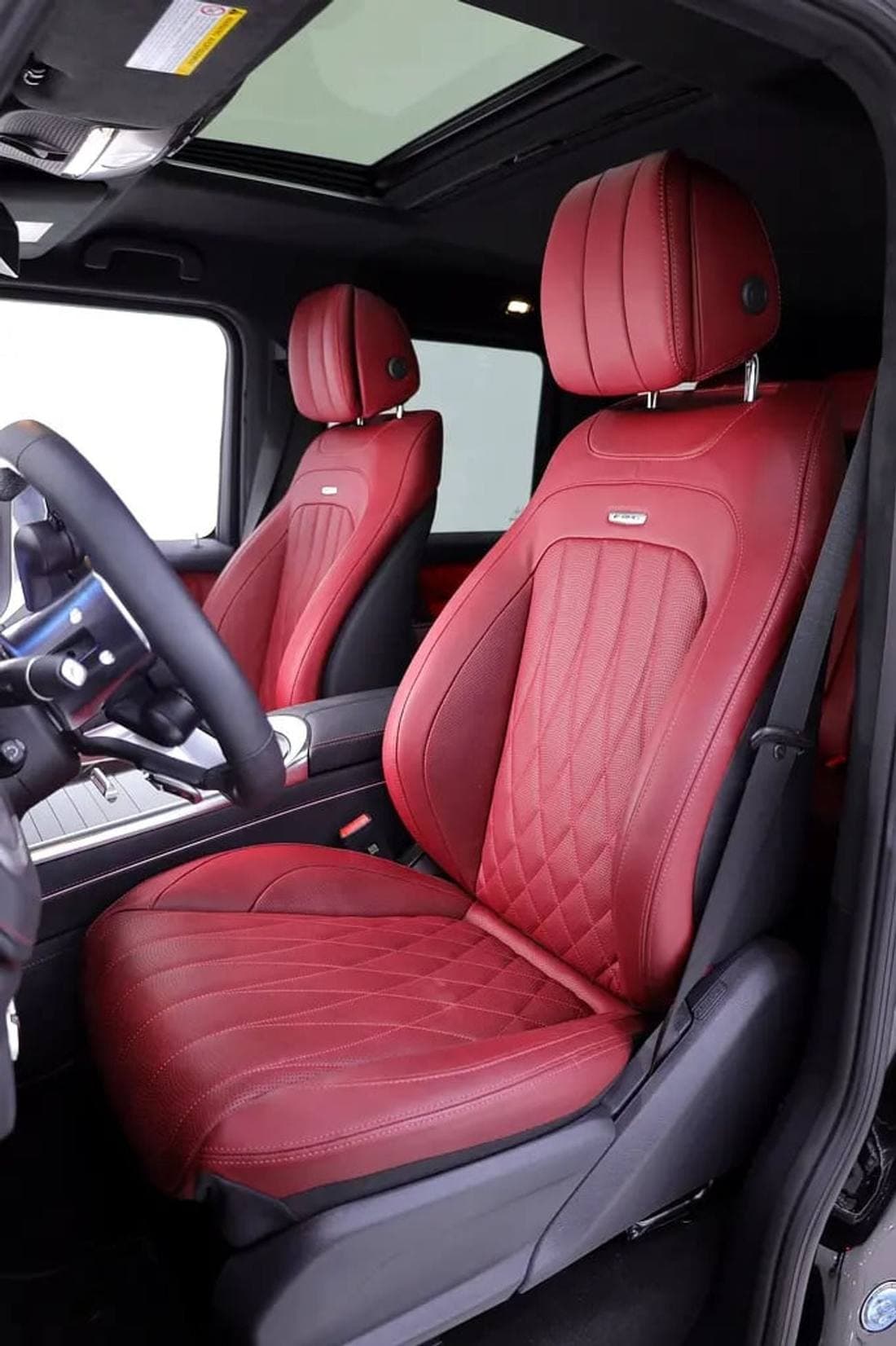 2026 Mercedes Benz G63 AMG thumbnail 7