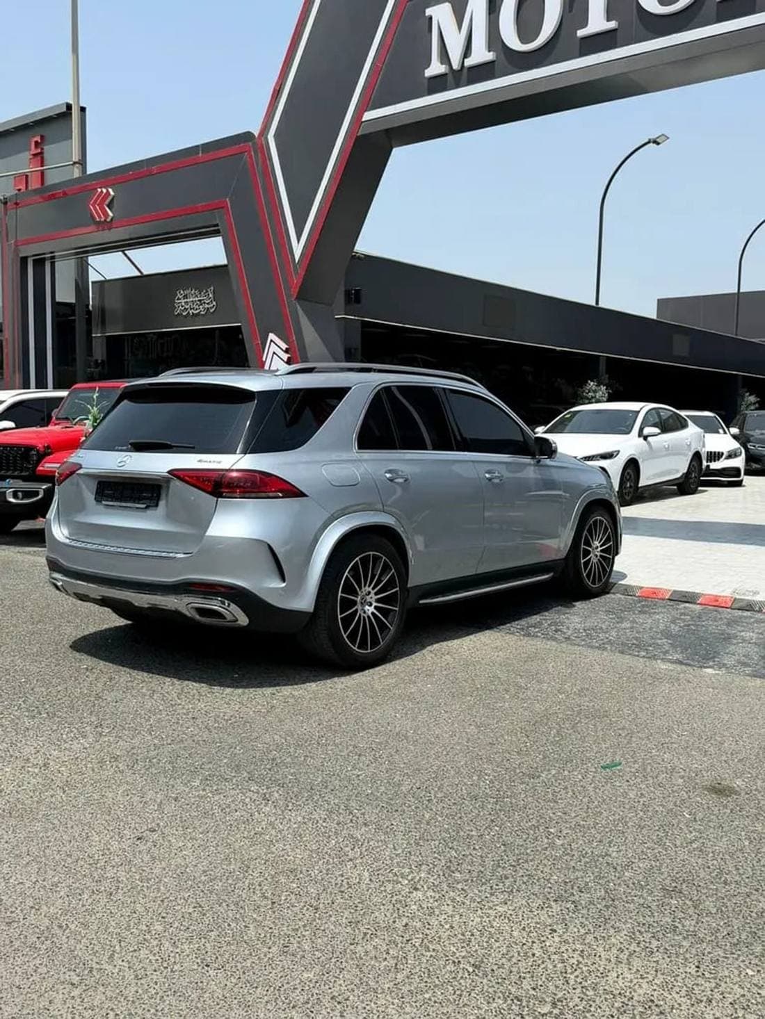 2023 Mercedes Benz GLE450 4MATIC thumbnail 5