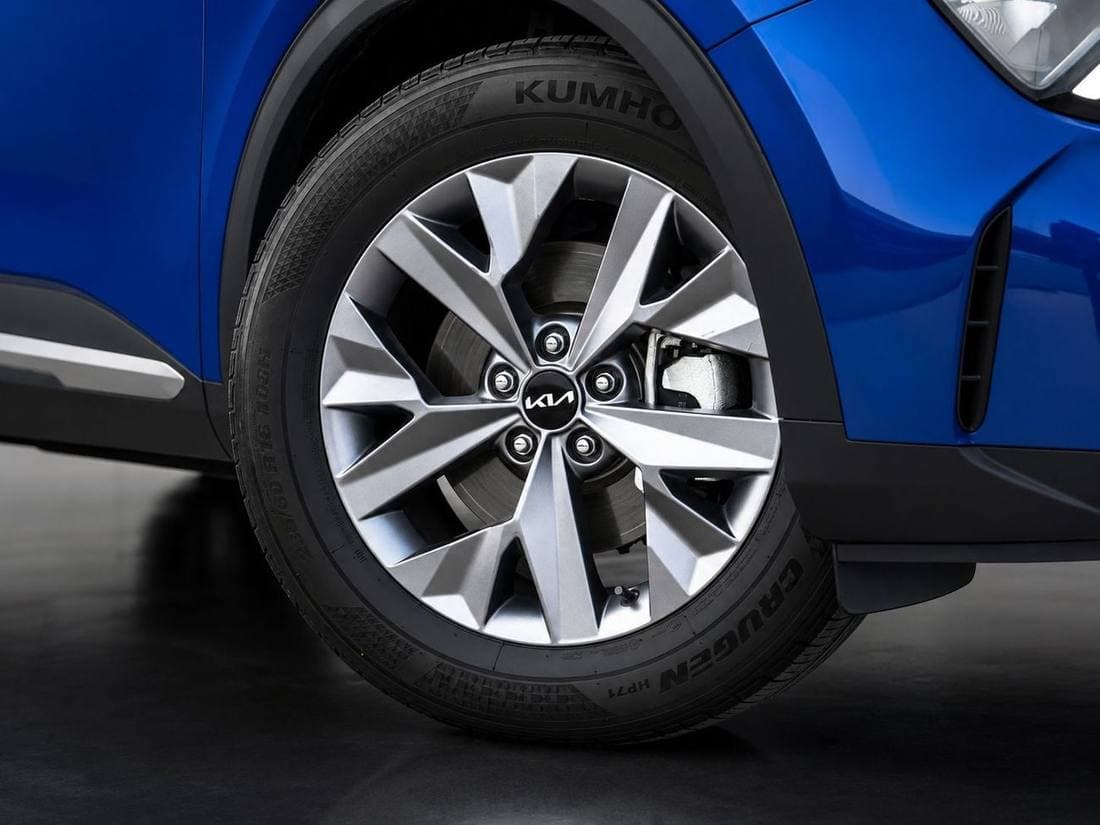 2025 Kia Sportage EX thumbnail 5
