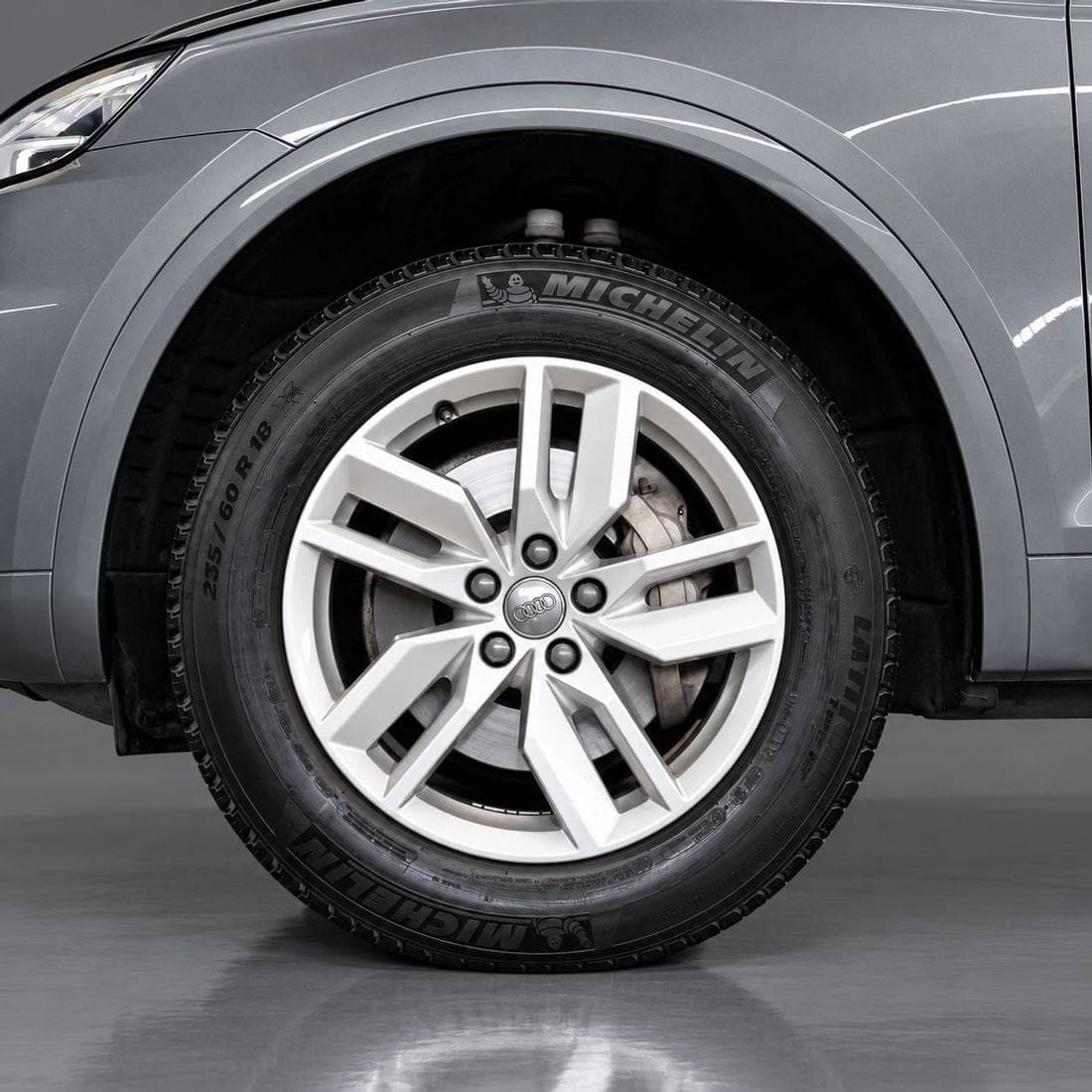 2020 Audi Q5 45 TFSI thumbnail 6