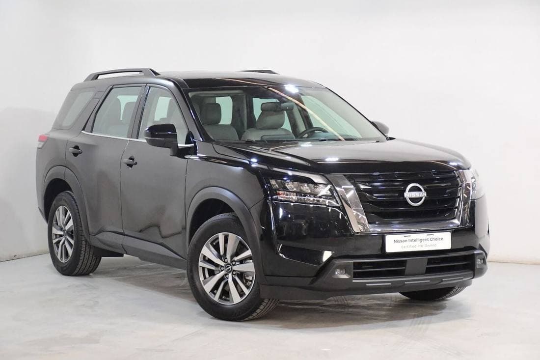 2025 Nissan Pathfinder S
