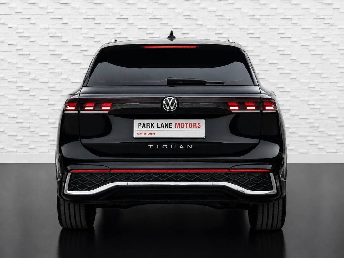 2026 Volkswagen Tiguan R LINE thumbnail 4