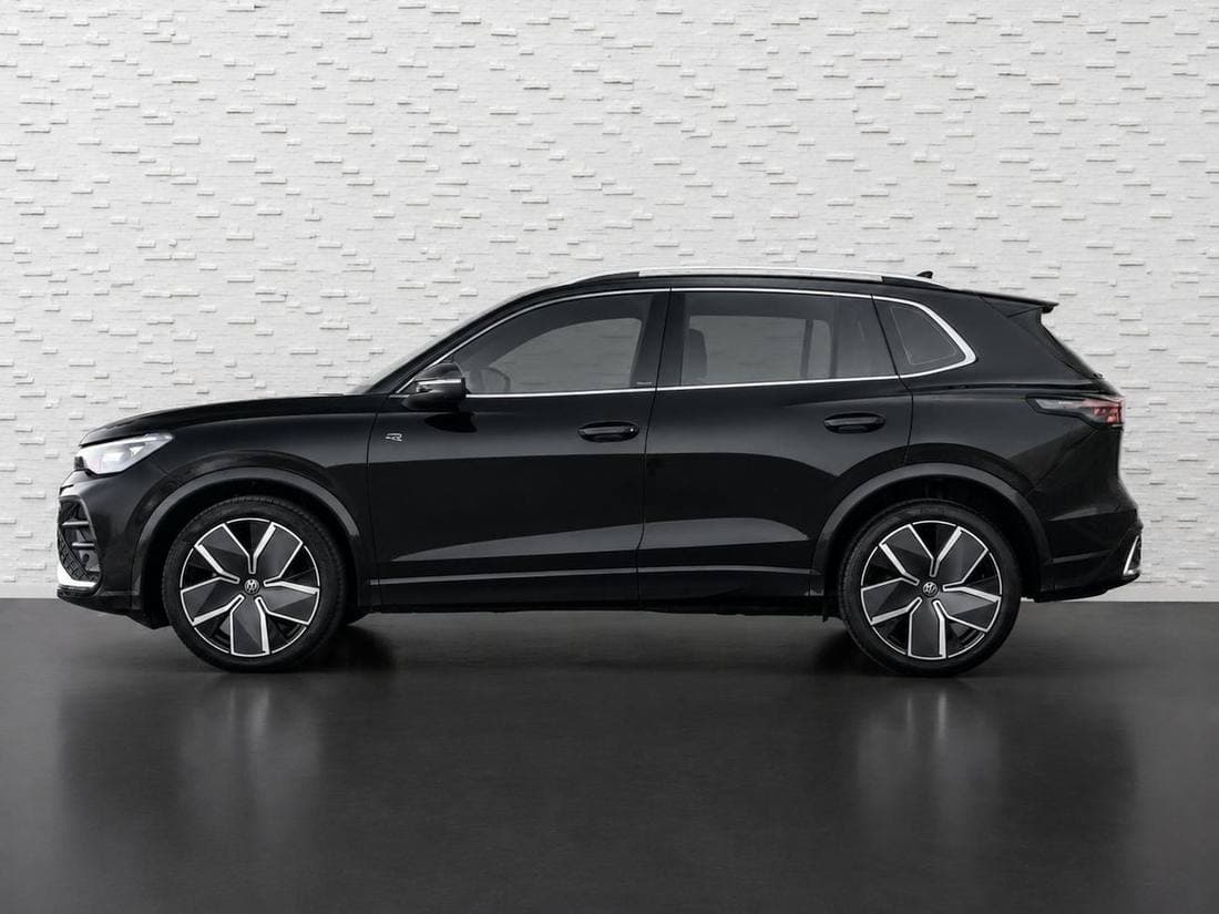 2026 Volkswagen Tiguan R LINE thumbnail 6
