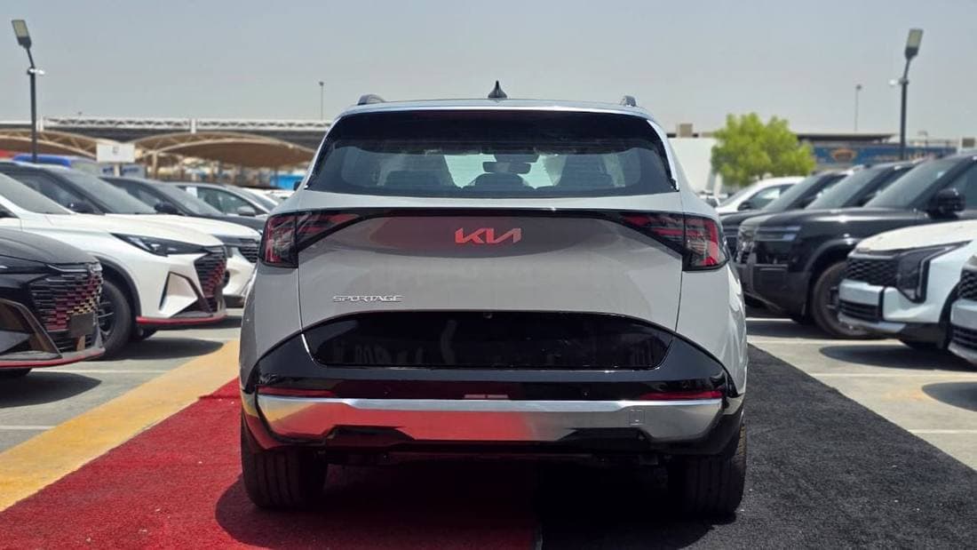 2026 Kia Sportage STANDARD thumbnail 5