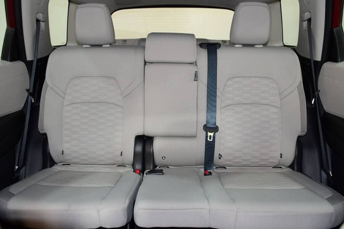 2024 Nissan Pathfinder S thumbnail 7