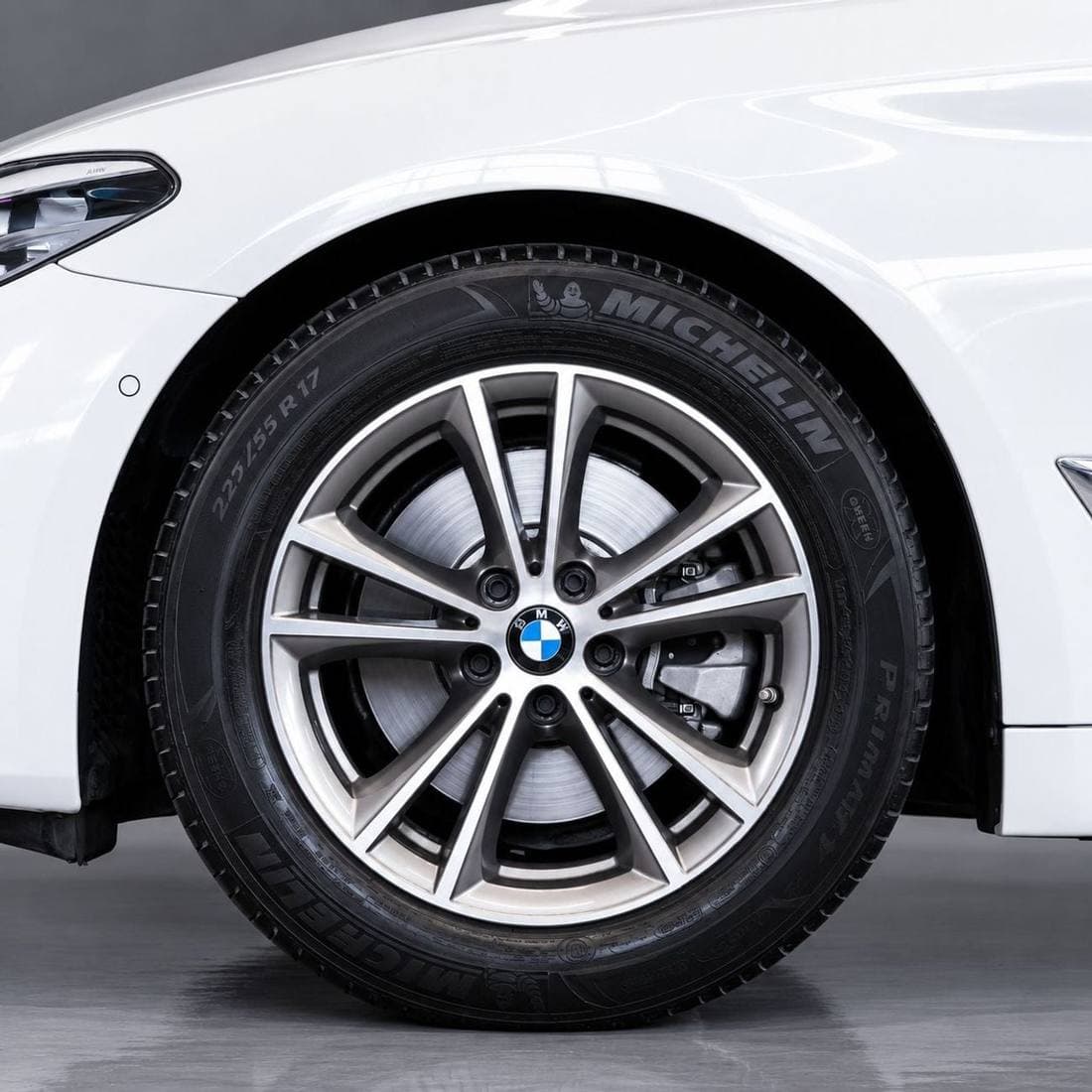 2020 BMW 520i BMW thumbnail 6