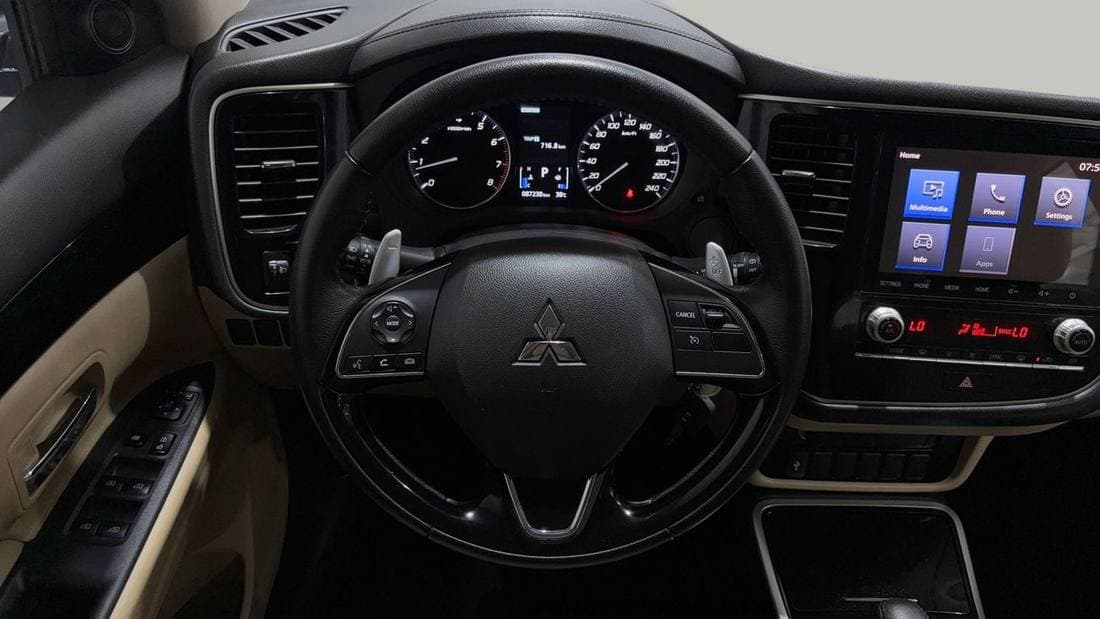 2022 Mitsubishi Outlander thumbnail 8