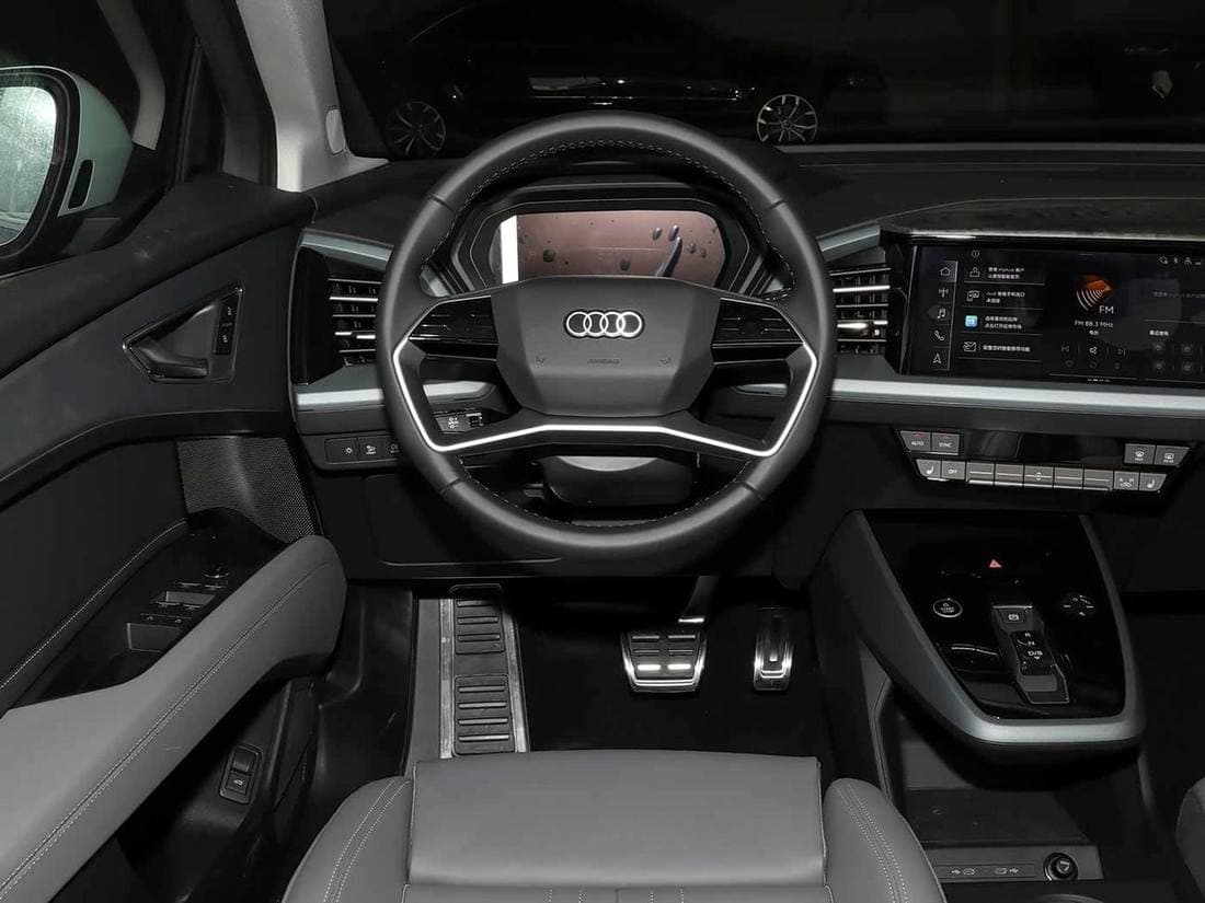 2025 Audi Q5 thumbnail 7