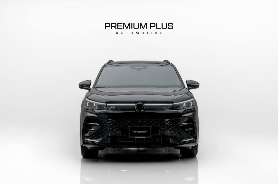 2025 Volkswagen Tiguan R LINE thumbnail 2
