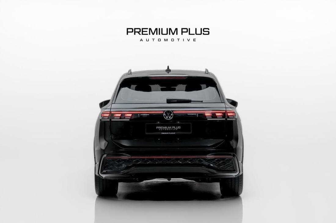 2025 Volkswagen Tiguan R LINE thumbnail 7