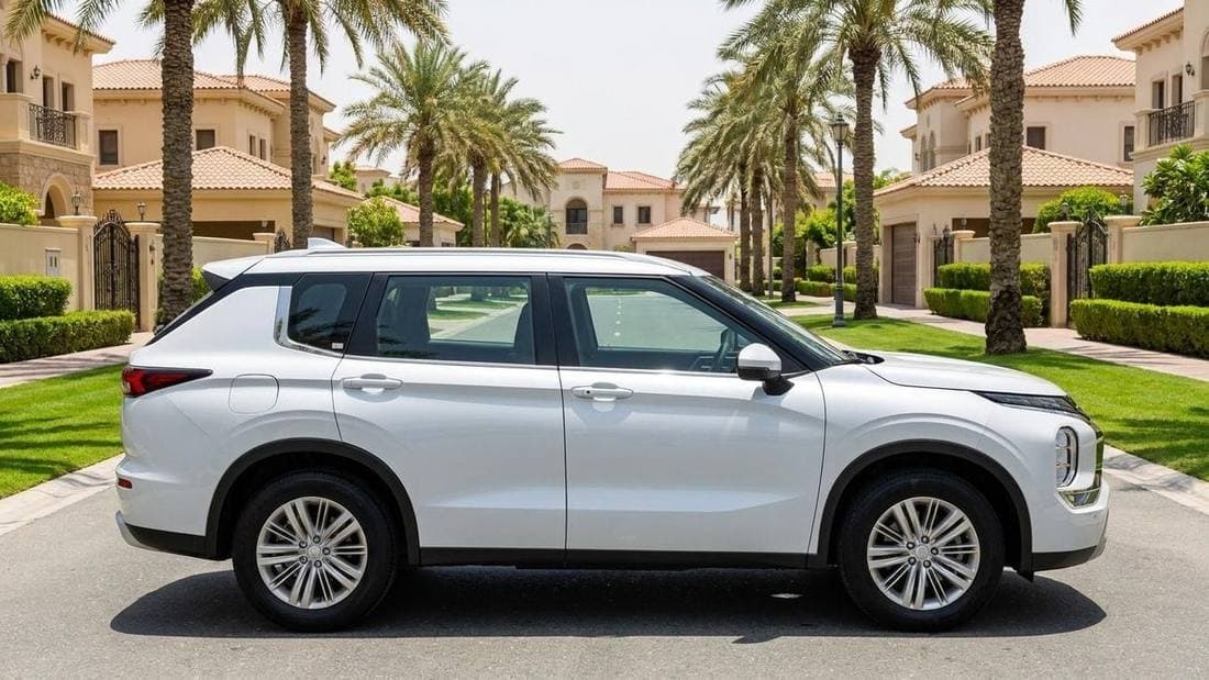 2025 Mitsubishi Outlander GLX MIDLINE thumbnail 3