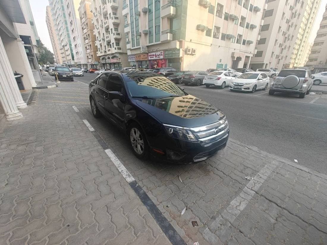 2012 Ford Fusion SE thumbnail 4