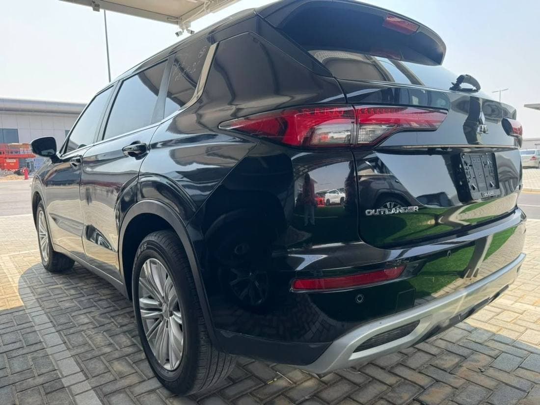2024 Mitsubishi Outlander GLX MIDLINE thumbnail 5