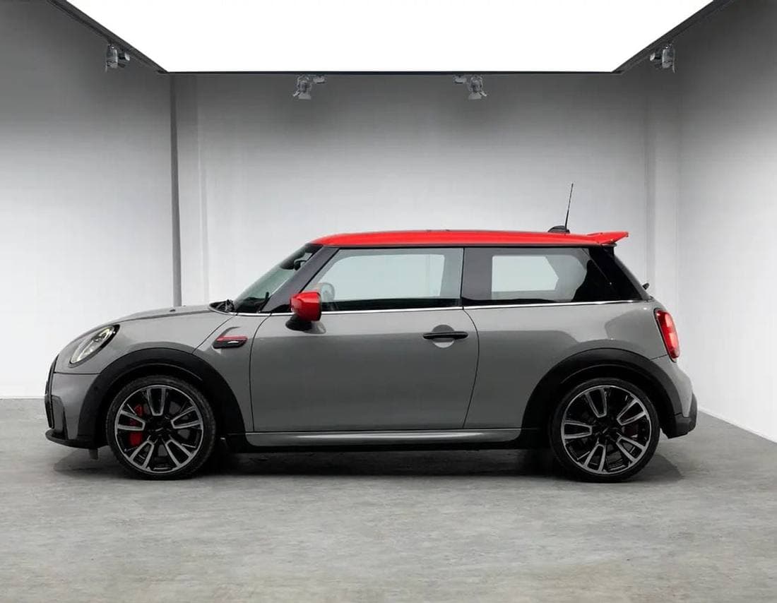 2022 Mini Cooper thumbnail 2