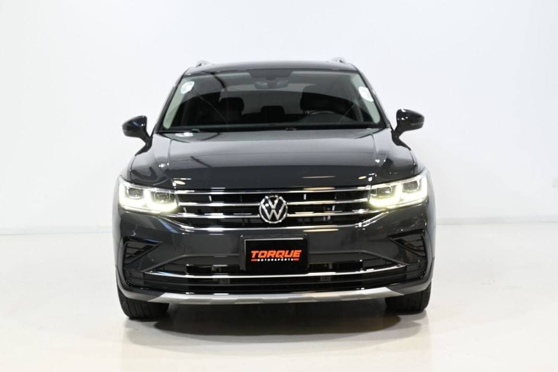 2023 Volkswagen Tiguan Elegance Premium thumbnail 2