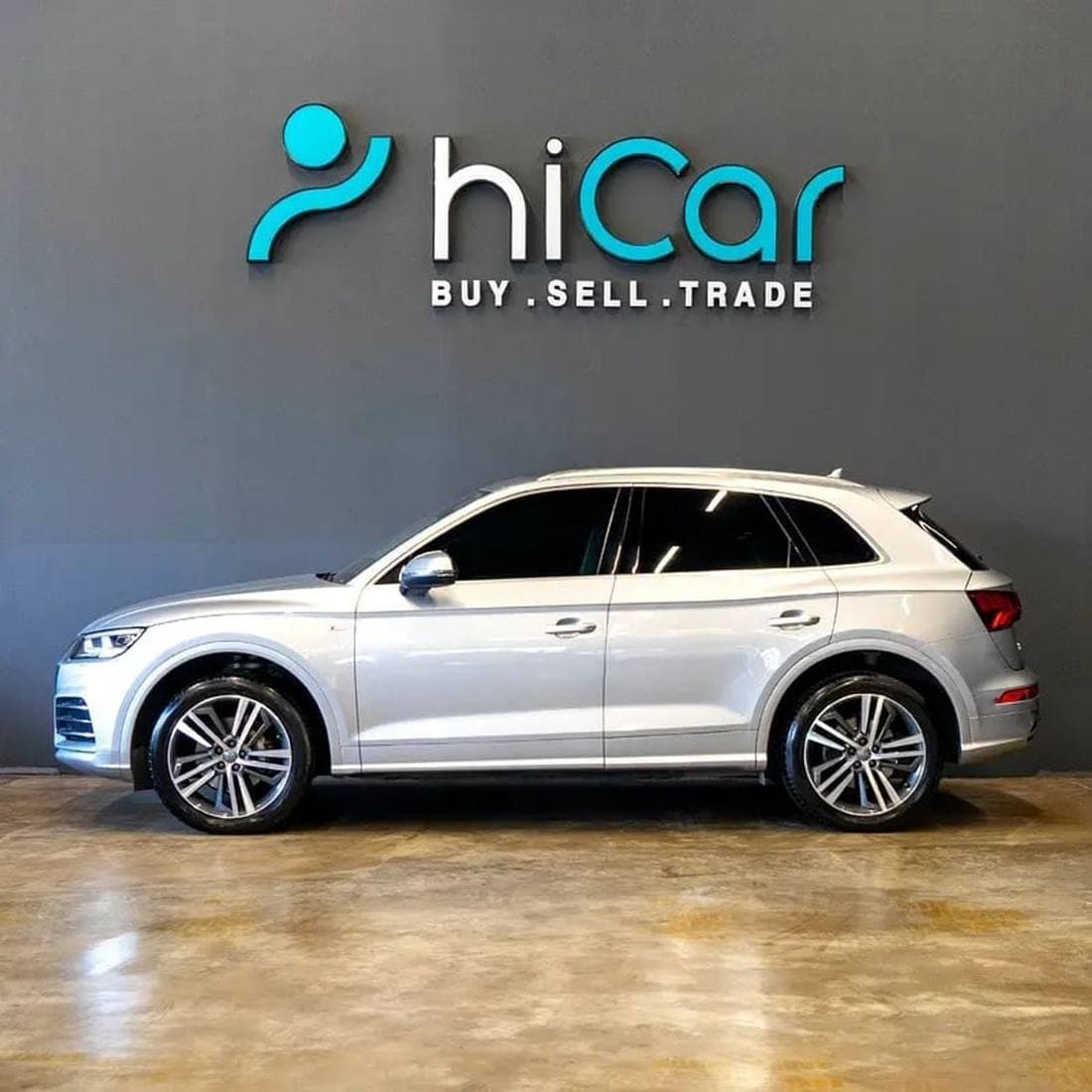 2020 Audi Q5 45 TFSI thumbnail 2