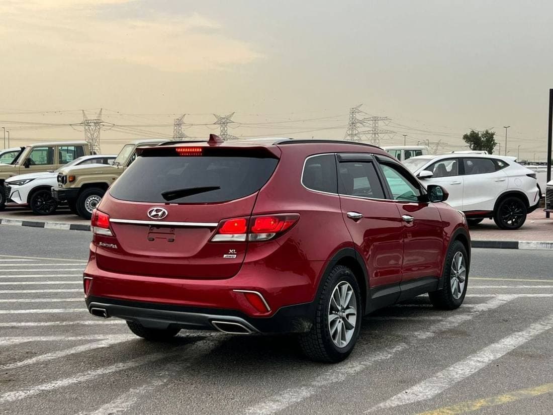 2018 Hyundai Santa Fe GLS thumbnail 8