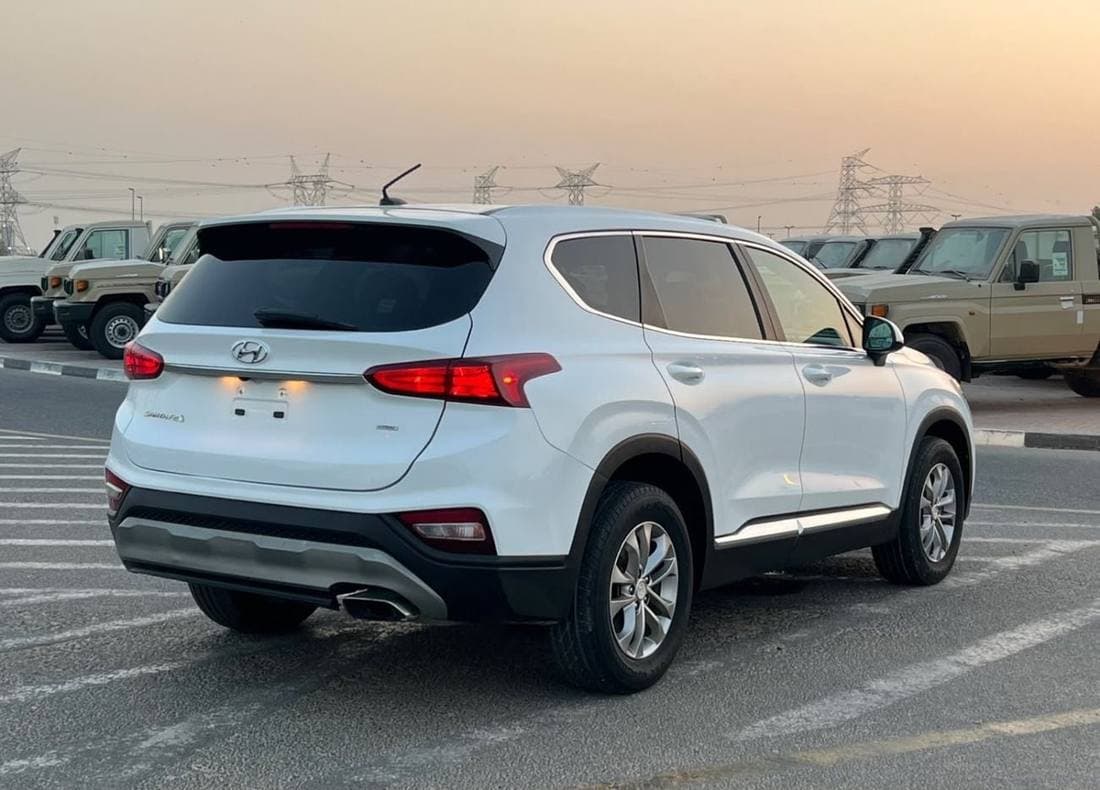 2020 Hyundai Santa Fe thumbnail 6