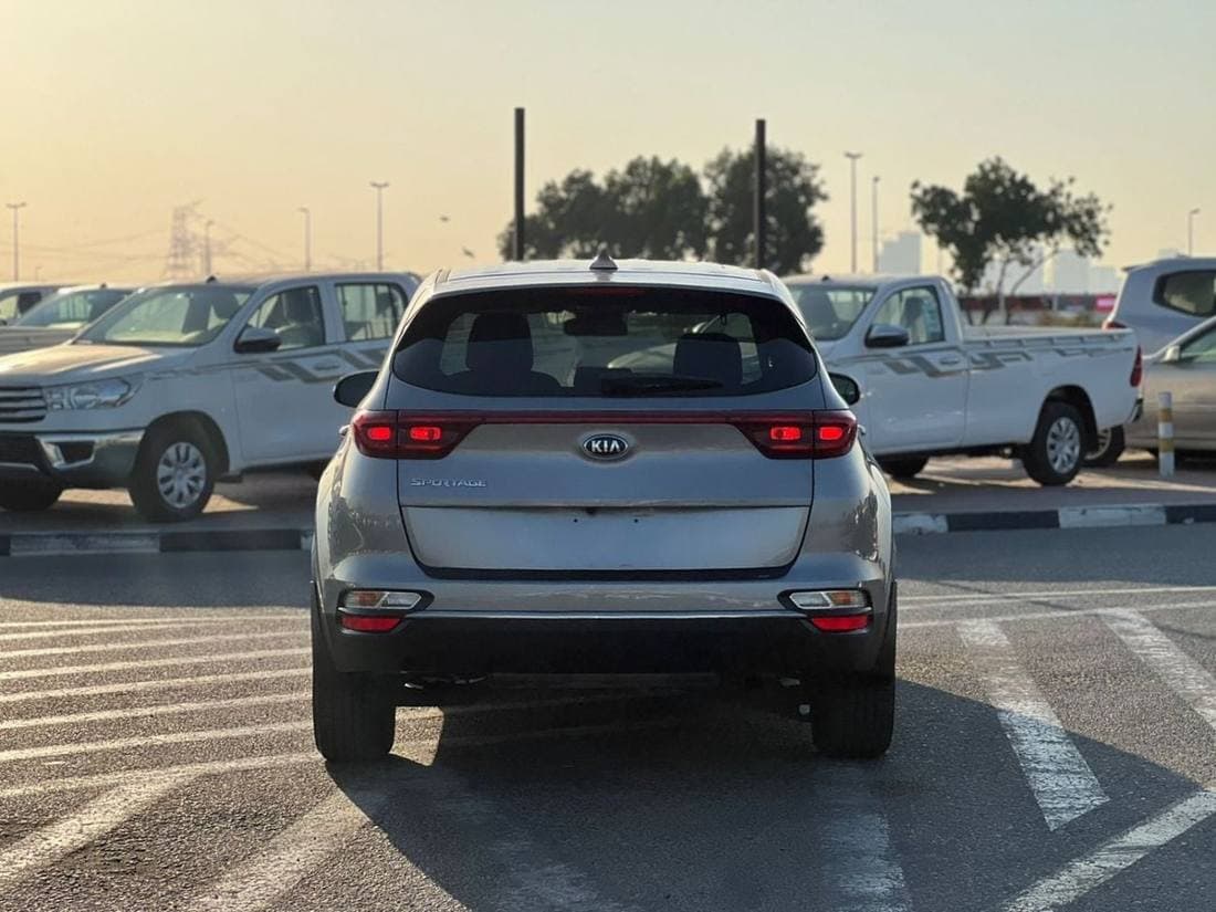 2020 Kia Sportage LX thumbnail 6