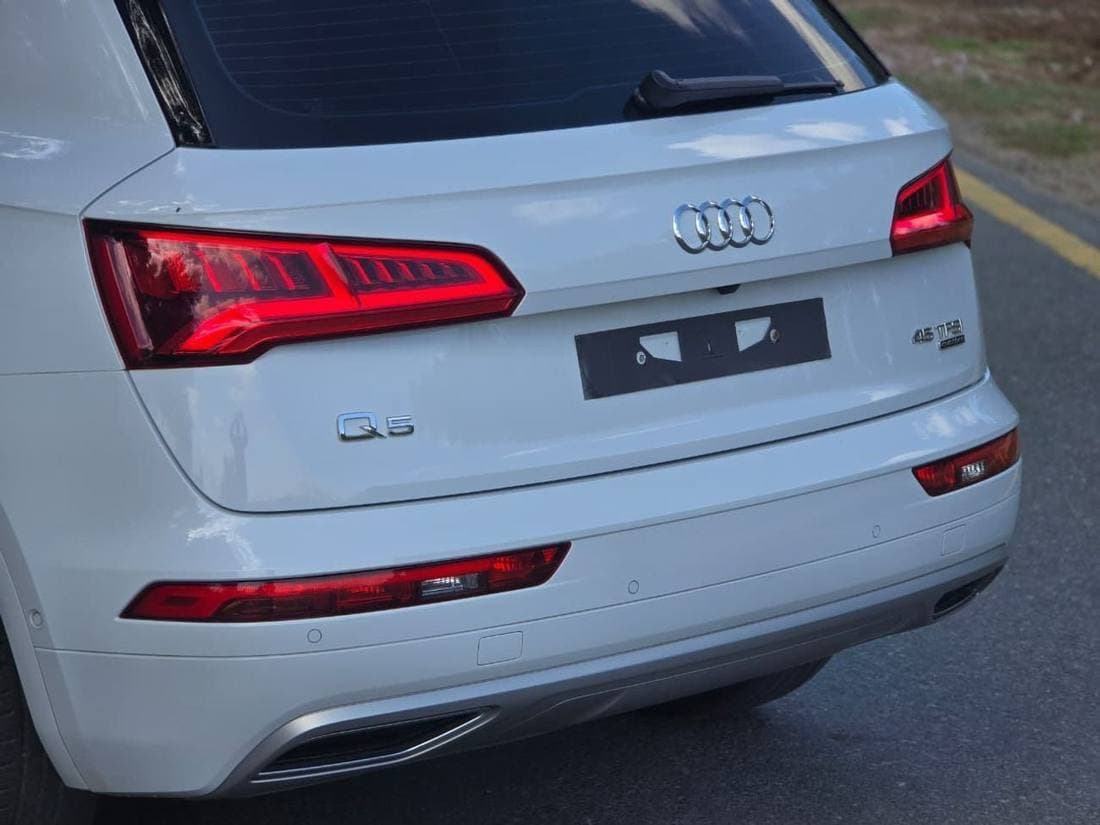 2020 Audi Q5 45 TFSI thumbnail 7