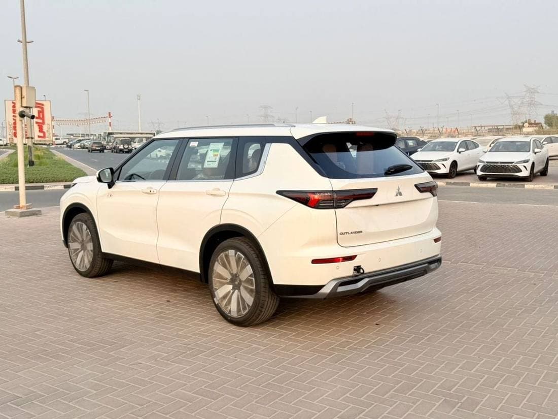 2026 Mitsubishi Outlander PREMIUM LAUNCH EDITION thumbnail 4