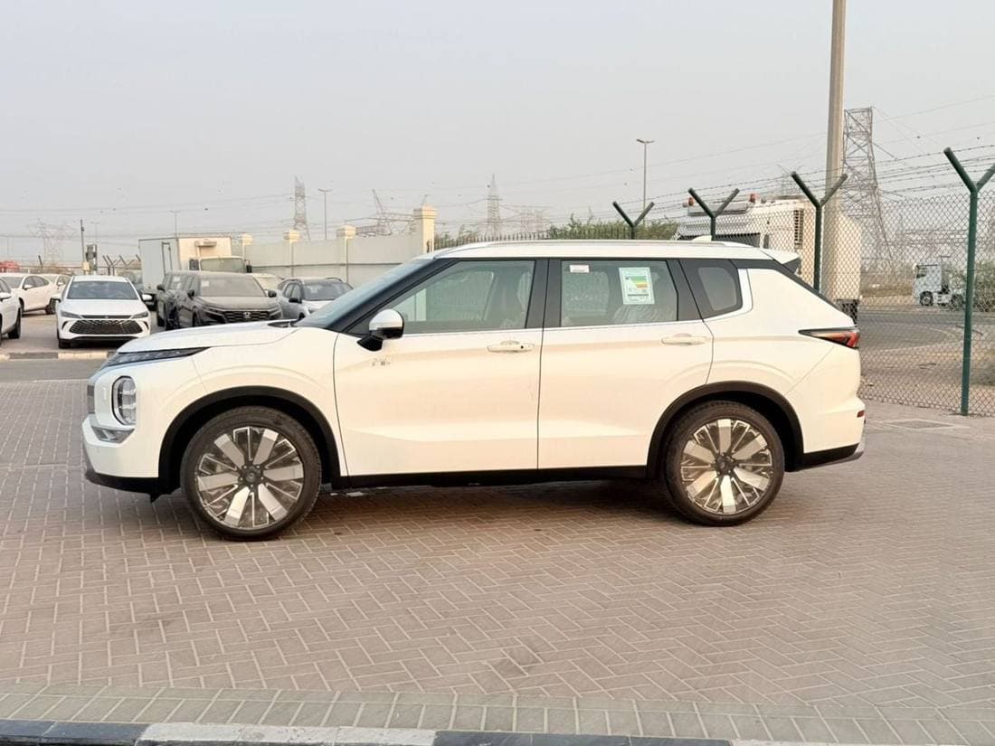 2026 Mitsubishi Outlander PREMIUM LAUNCH EDITION thumbnail 5