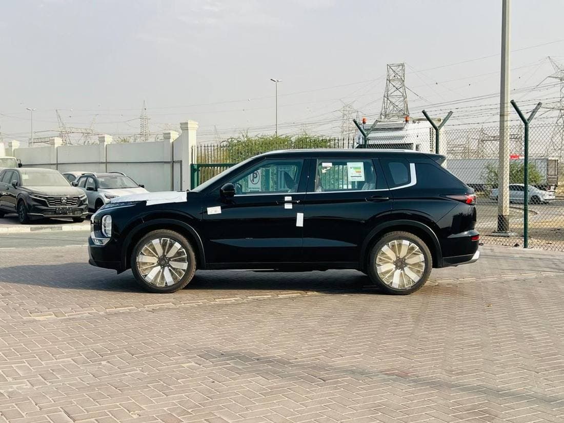 2026 Mitsubishi Outlander PREMIUM thumbnail 5