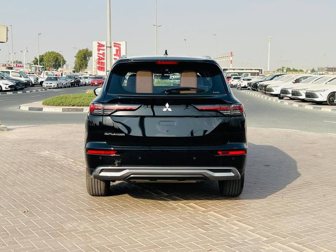 2026 Mitsubishi Outlander PREMIUM thumbnail 4
