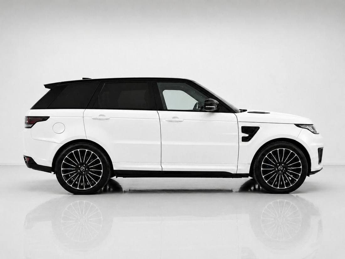2017 Land Rover Range Rover Sport SVR thumbnail 3