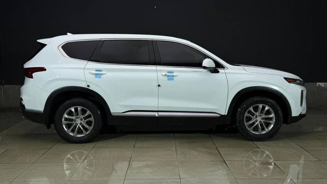 2020 Hyundai Santa Fe SEL thumbnail 4