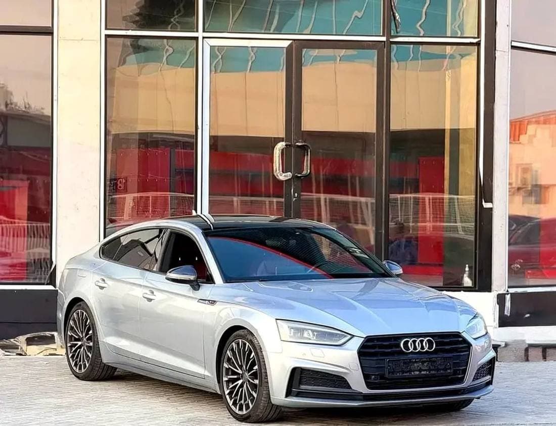 2018 Audi A5 45 TFSI S LINE thumbnail 2
