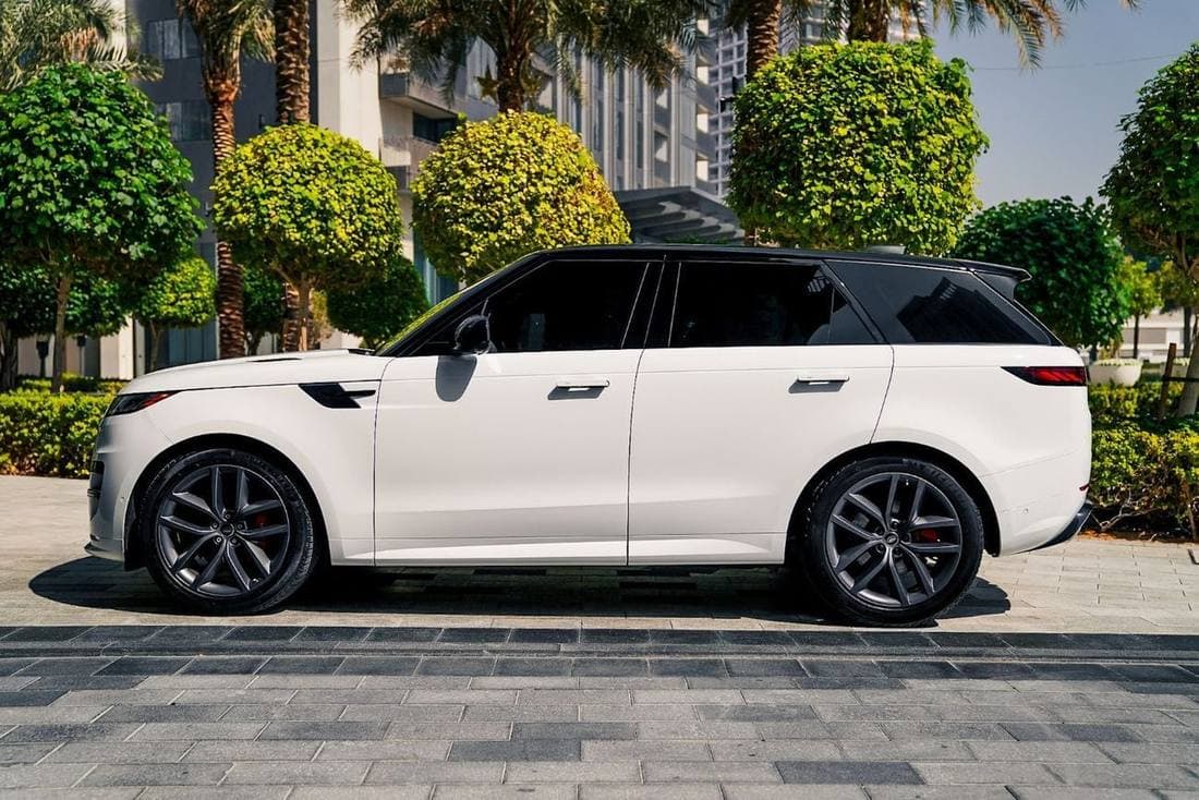 2023 Land Rover Range Rover Sport HSE P400 thumbnail 4