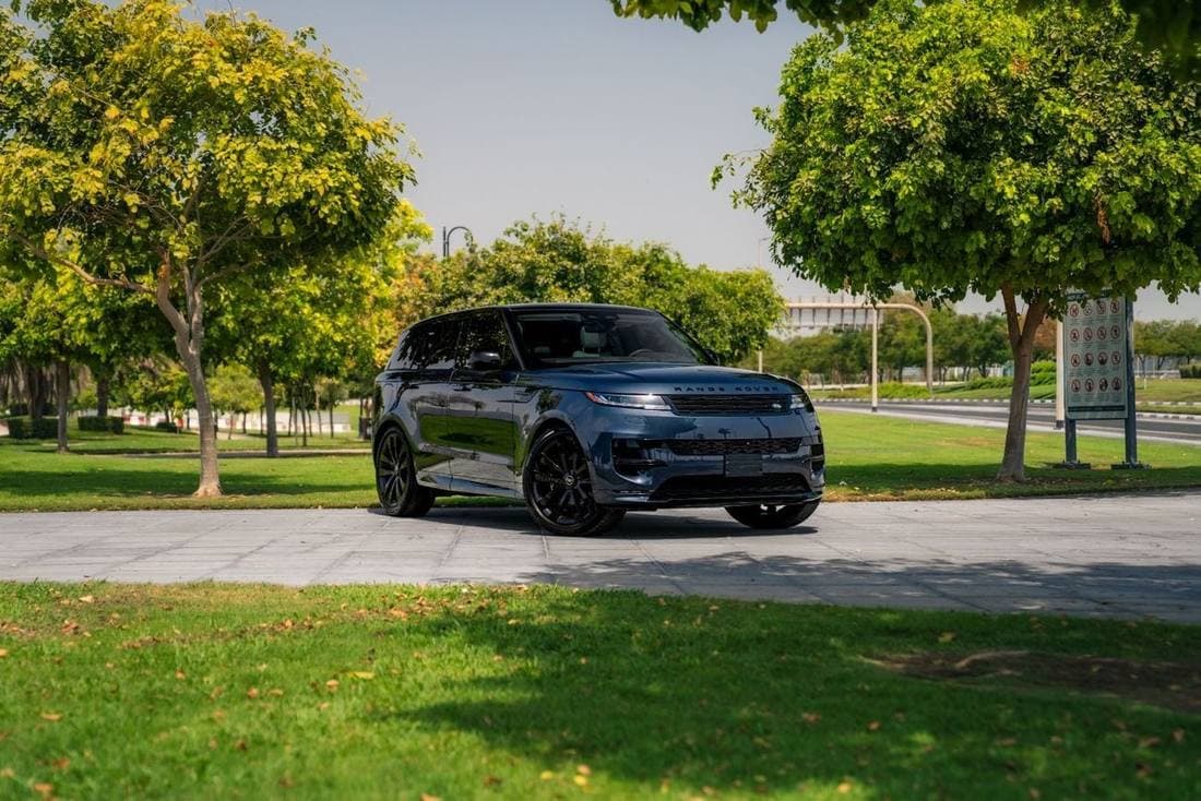 2025 Land Rover Range Rover Sport HSE Dynamic P530 thumbnail 4