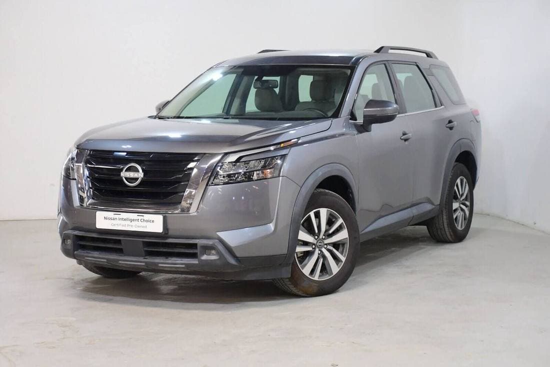 2025 Nissan Pathfinder S thumbnail 3