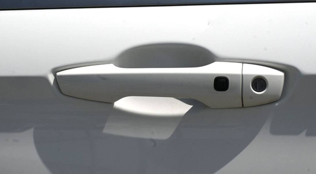 2023 Mitsubishi Outlander PREMIUM thumbnail 8